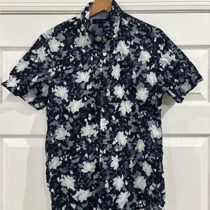 Tommy Hilfiger Navy and White Floral Men's Shirt
